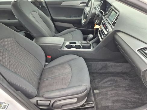 Used 2018 Hyundai Sonata SE FWD image 30