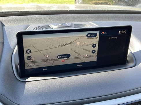 Used 2023 Acura MDX SH-AWD w/ Technology Package image 17