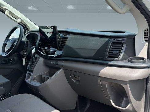 Used 2024 Ford Transit 350 XLT RWD image 29