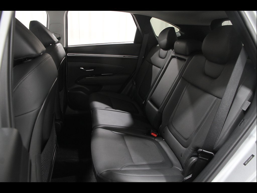 Certified 2024 Hyundai Tucson Limited AWD/4WD image 21