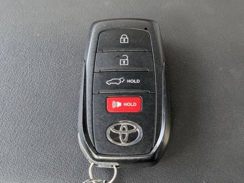 Used 2024 Toyota Prius Limited FWD image 36