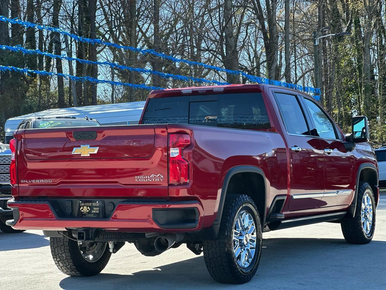 Used 2024 Chevrolet Silverado 3500 High Country w/ High Country Premium Package AWD/4WD image 7