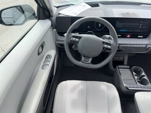 Used 2025 Hyundai Ioniq 5 Limited AWD/4WD image 13