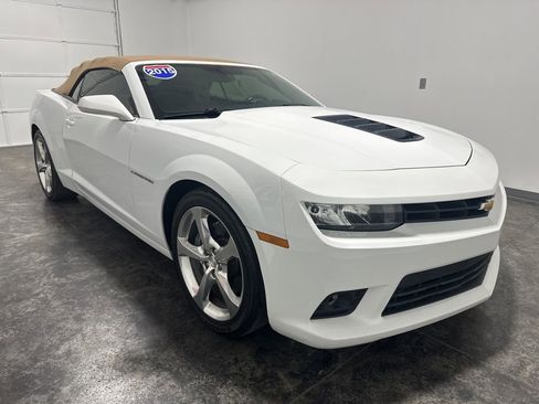 Used 2015 Chevrolet Camaro SS RWD image 3
