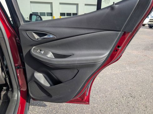 Certified 2023 Buick Encore GX Essence w/ Experience Buick Package image 32