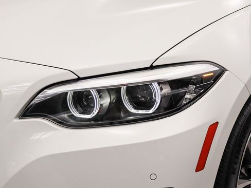 Used 2019 BMW 230i Convertible w/ Convenience Package RWD image 17
