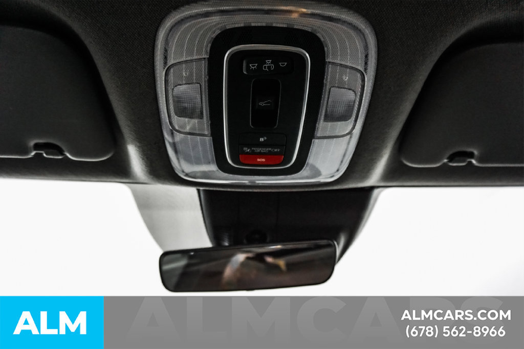 Used 2025 Hyundai Elantra SEL FWD image 54