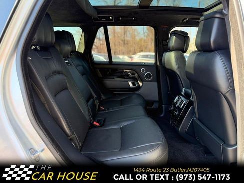 Used 2018 Land Rover Range Rover Supercharged image 30