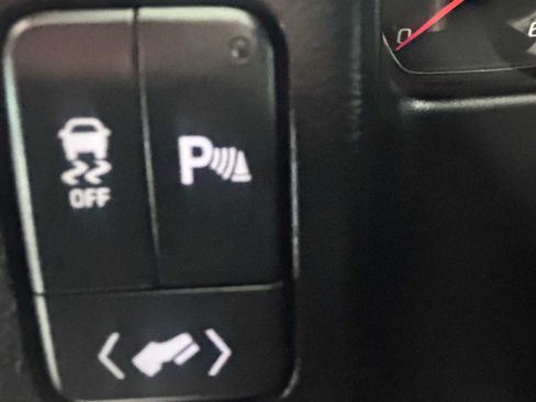 Used 2016 GMC Yukon SLE w/ Convenience Package AWD/4WD image 20
