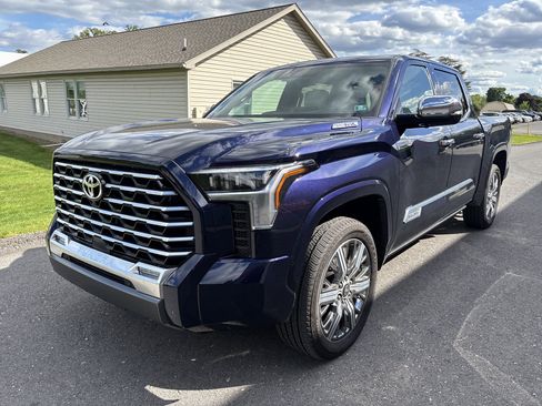 Certified 2025 Toyota Tundra Capstone AWD/4WD image 7