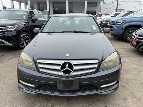 Used 2011 Mercedes-Benz C 300 Sedan image 2