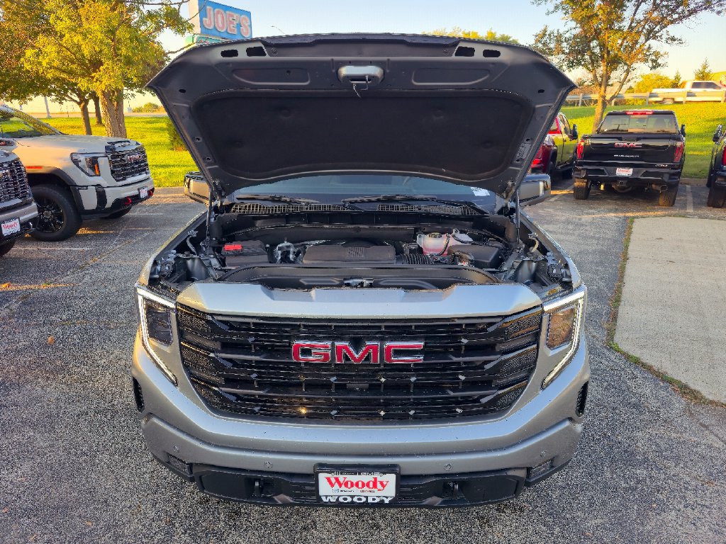 New 2026 GMC Sierra 1500 Elevation w/ Elevation Premium Package AWD/4WD image 32
