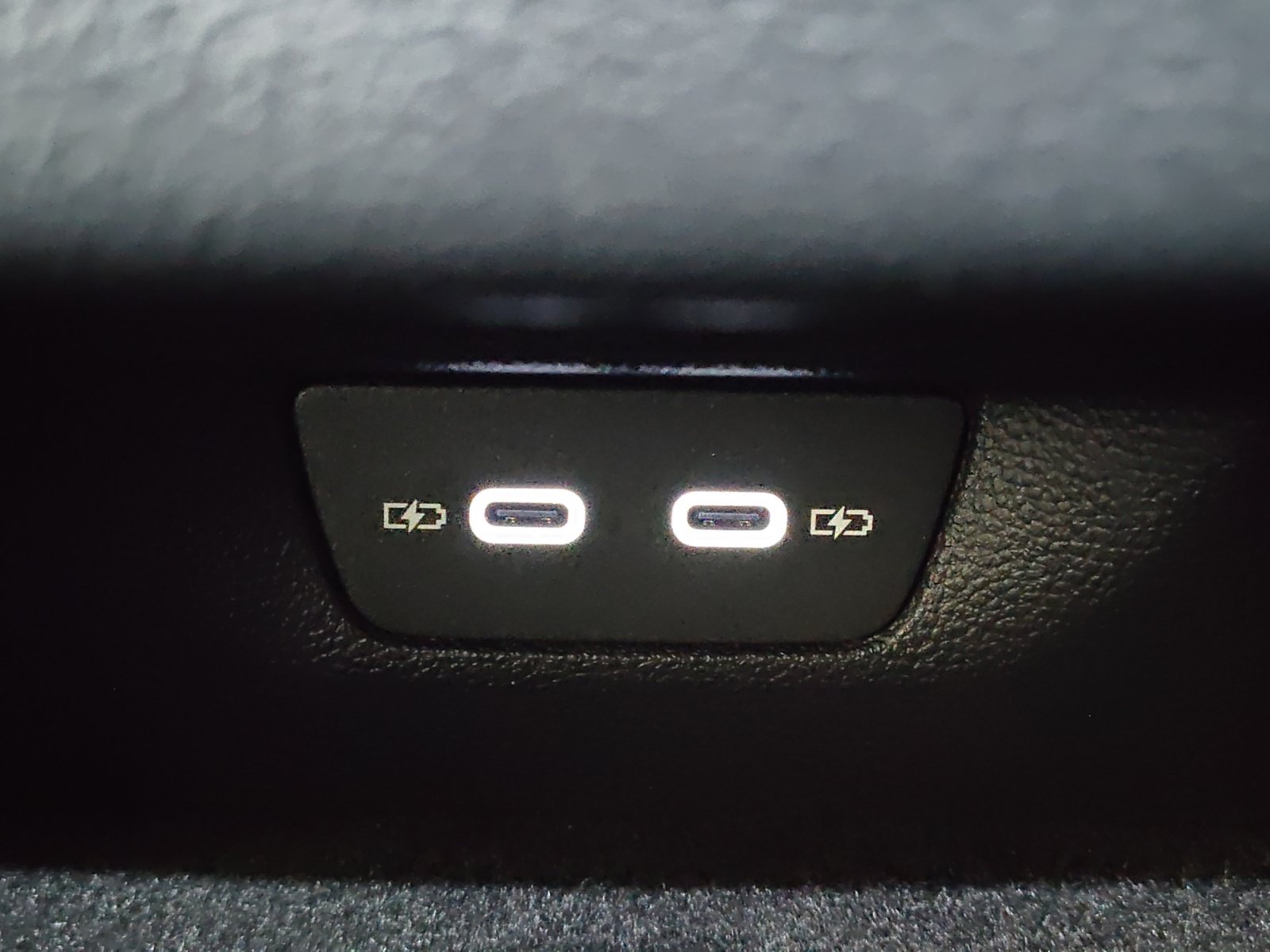 Used 2025 Volkswagen GTI S FWD image 33