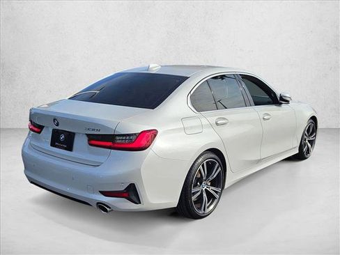 Used 2021 BMW 330i Sedan w/ Executive Package image 5