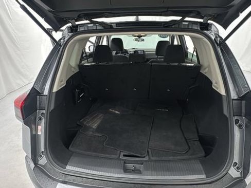 Certified 2021 Nissan Rogue SV image 15