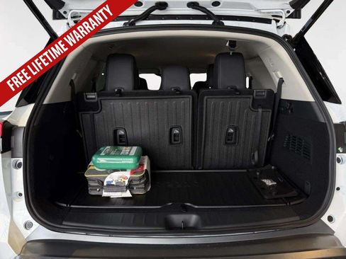 New 2026 Nissan Pathfinder SL w/ Cargo Package FWD image 30