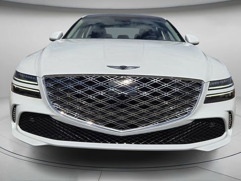 New 2026 Genesis G80 2.5T Advanced image 3