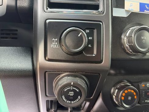 Used 2019 Ford F150 XLT w/ Equipment Group 302A Luxury AWD/4WD image 21