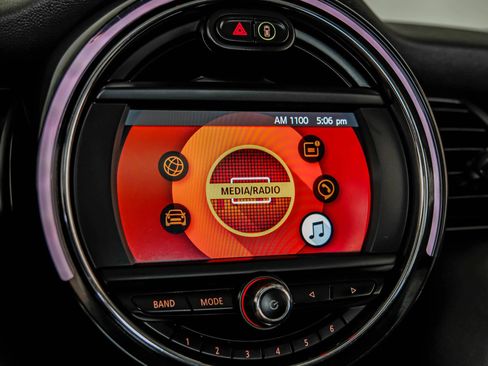 Used 2019 MINI Cooper S w/ Premium Package FWD image 34