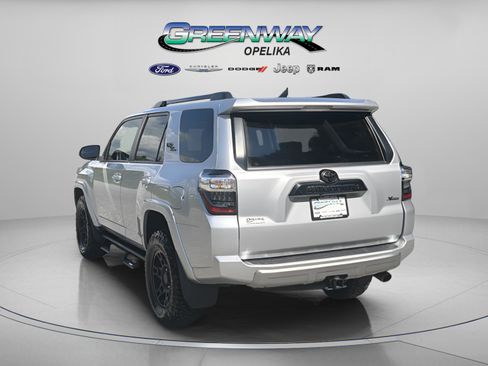 Used 2024 Toyota 4Runner TRD Off-Road Premium w/ Moonroof Package AWD/4WD image 5