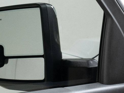 Used 2025 GMC Sierra 2500 SLT w/ SLT Premium Package AWD/4WD image 11