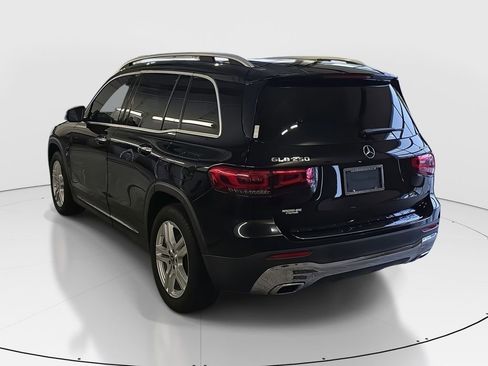 Certified 2022 Mercedes-Benz GLB 250 4MATIC w/ Premium Package Lite image 6