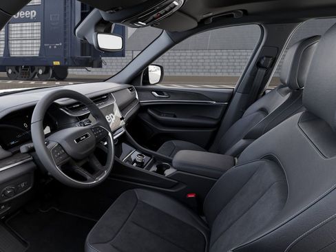 New 2026 Jeep Grand Cherokee L 4WD image 22