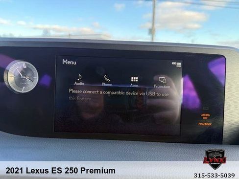 Used 2021 Lexus ES 250 w/ Premium Package image 24