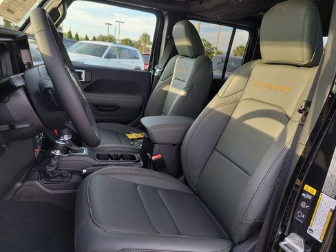 New 2026 Jeep Gladiator Mojave AWD/4WD image 21