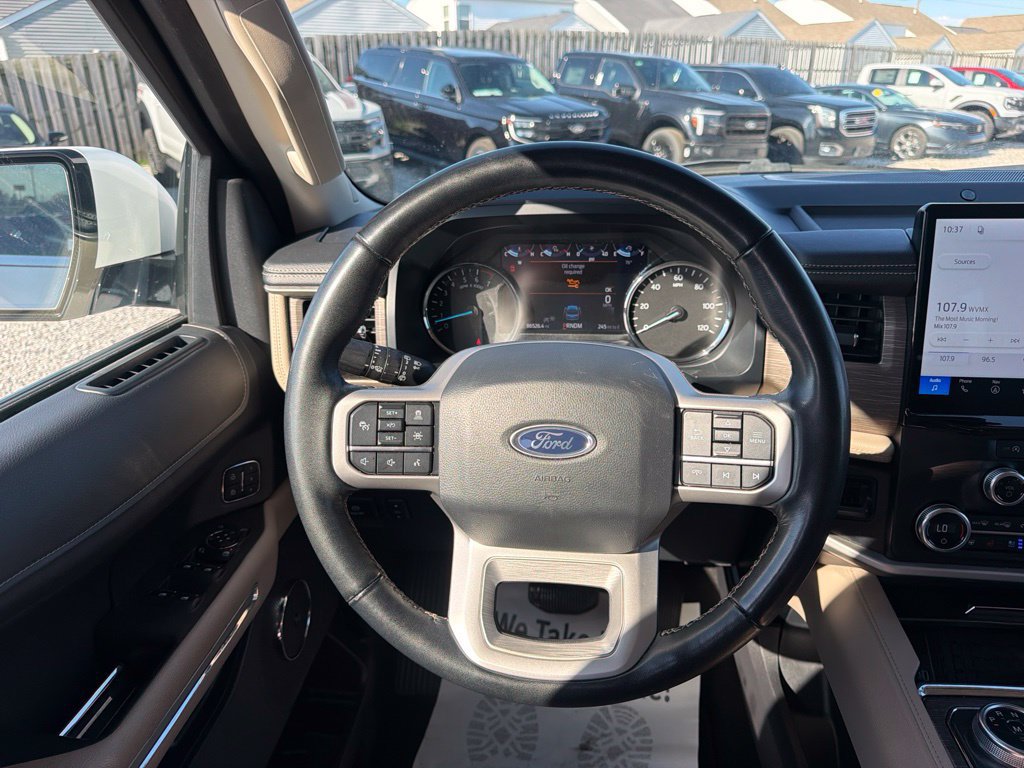 Used 2024 Ford Expedition Max Limited AWD/4WD image 21