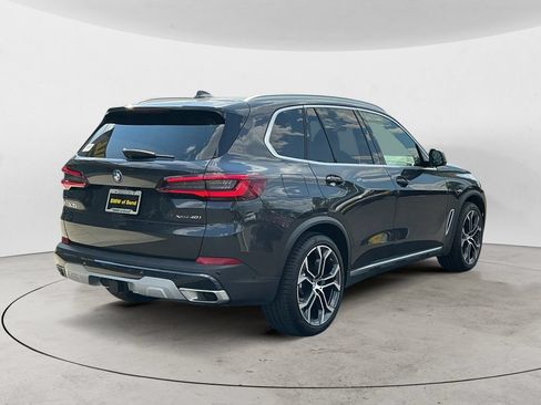 Used 2023 BMW X5 xDrive40i w/ Premium Package AWD/4WD image 5