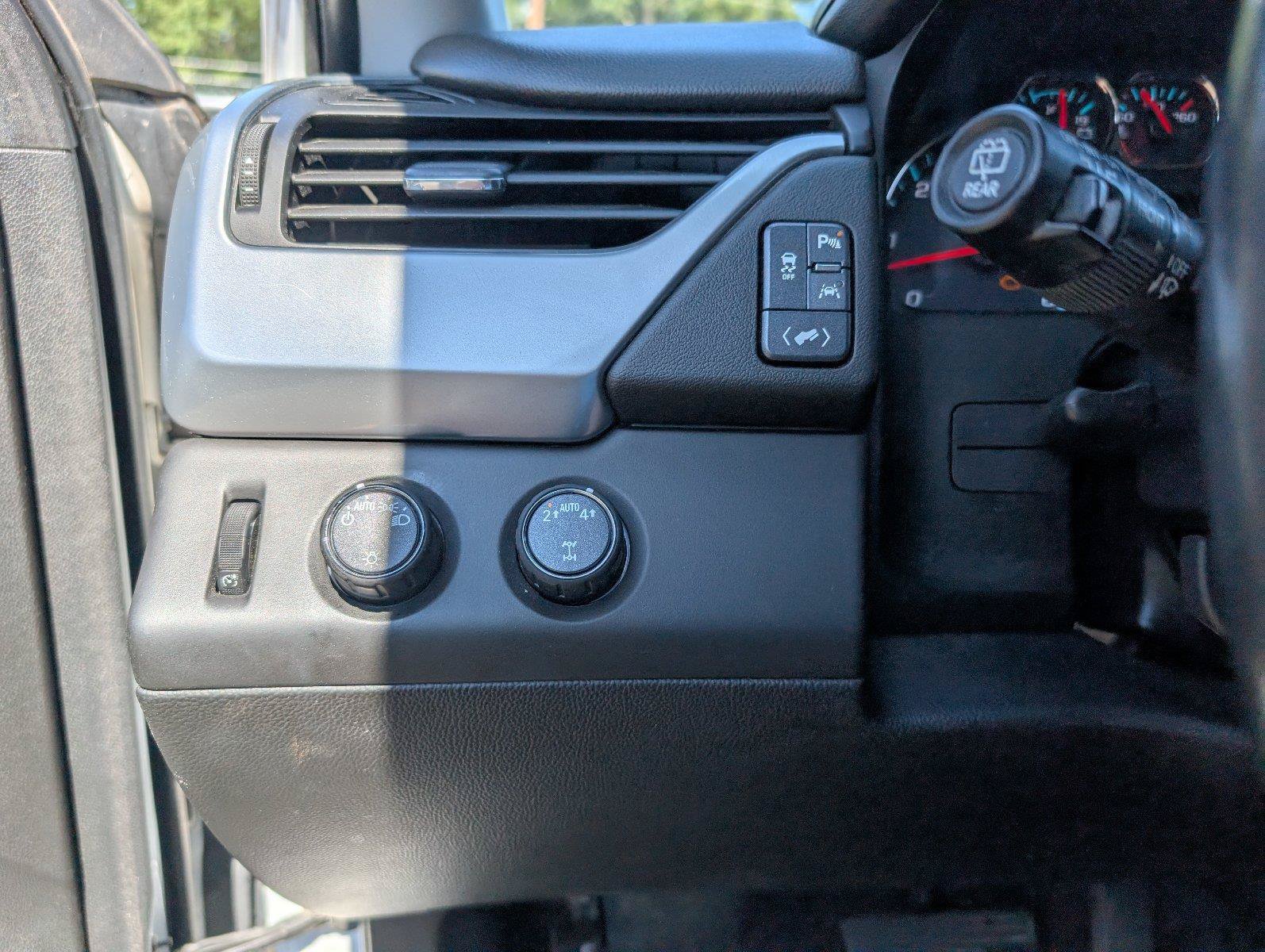 Used 2019 Chevrolet Tahoe LT AWD/4WD image 28