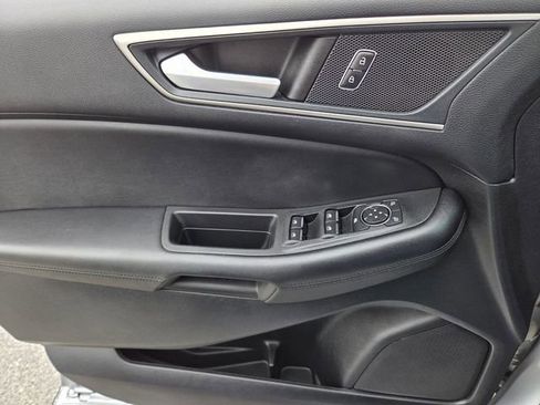 Used 2022 Ford Edge SEL w/ Convenience Package image 25