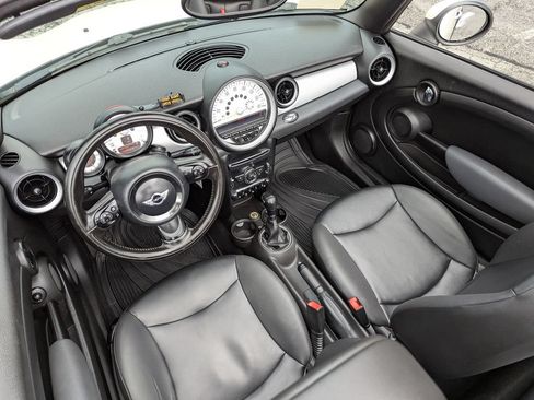 Used 2011 MINI Cooper Convertible FWD image 39