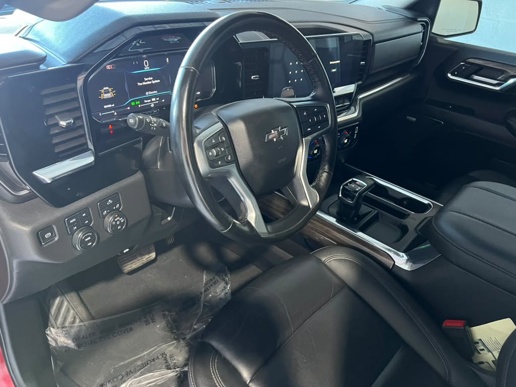 Used 2024 Chevrolet Silverado 1500 RST w/ Convenience Package II AWD/4WD image 14