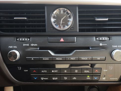 Used 2019 Lexus RX 350 FWD image 17