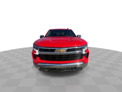 Used 2025 Chevrolet Silverado 1500 LT AWD/4WD image 5