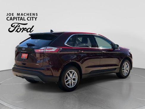Used 2022 Ford Edge SEL w/ Convenience Package AWD/4WD image 5