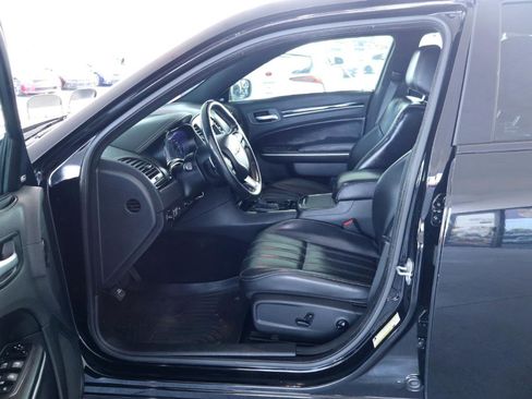 Used 2020 Chrysler 300 S RWD image 15