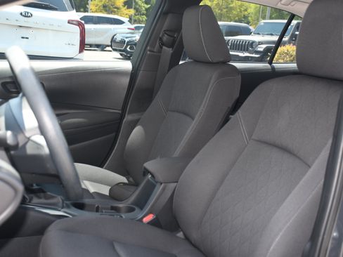 Used 2024 Toyota Corolla LE FWD image 11