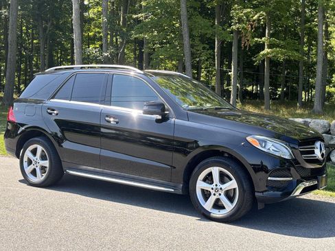 Used 2017 Mercedes-Benz GLE 350 4MATIC image 18
