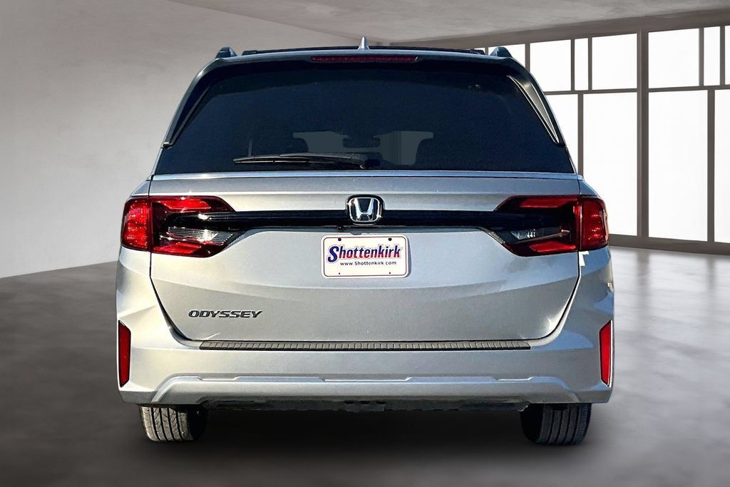 New 2026 Honda Odyssey EX-L image 4