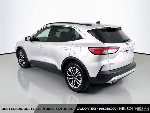 Used 2020 Ford Escape SEL AWD/4WD image 7