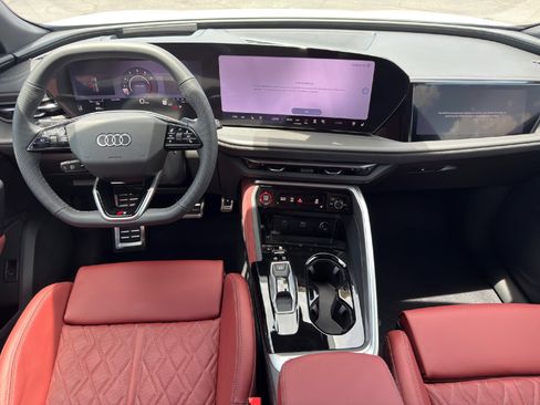 New 2026 Audi SQ5 Prestige AWD/4WD image 24