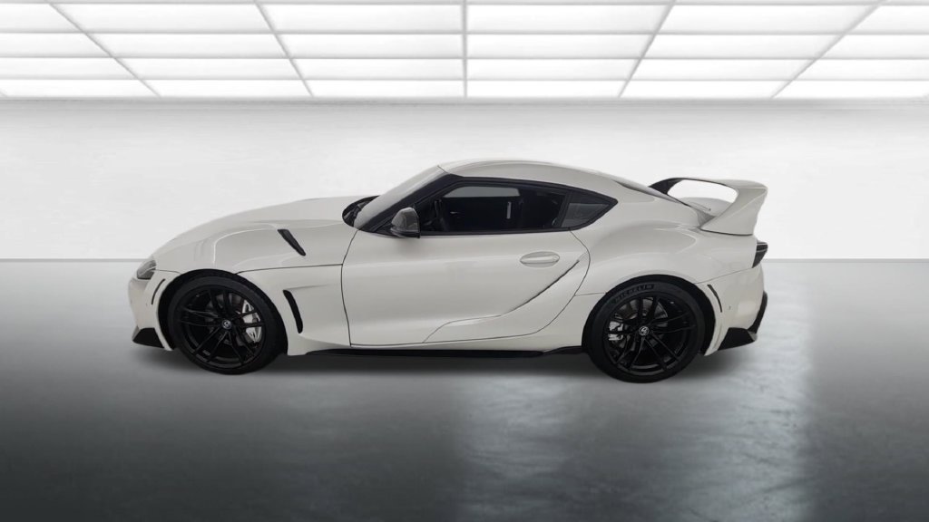 Used 2021 Toyota Supra Premium w/ Driver Assist Package RWD image 4