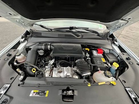 Used 2024 Jeep Compass Limited image 15