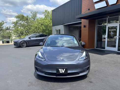 Used 2022 Tesla Model 3 Long Range AWD/4WD image 4