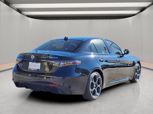 New 2025 Alfa Romeo Giulia w/ Veloce Package Rwd image 6