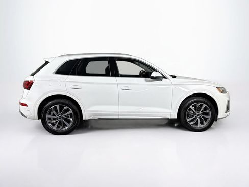 Used 2023 Audi Q5 2.0T Premium Plus w/ Premium Plus Package AWD/4WD image 6