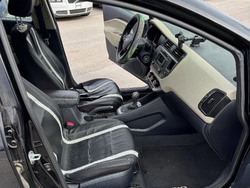 Used 2013 Kia Rio EX image 11